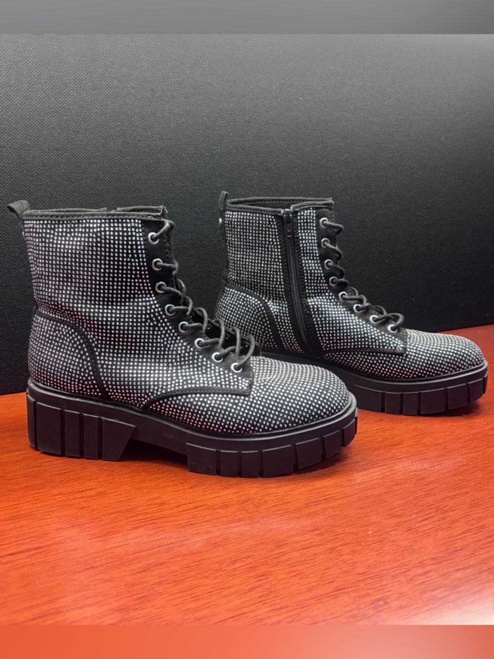Women's Madden NYC Sz 11 Rhinestone Lace-Up Combat Boots in Black Stone, GUC - Picture 3 of 13
